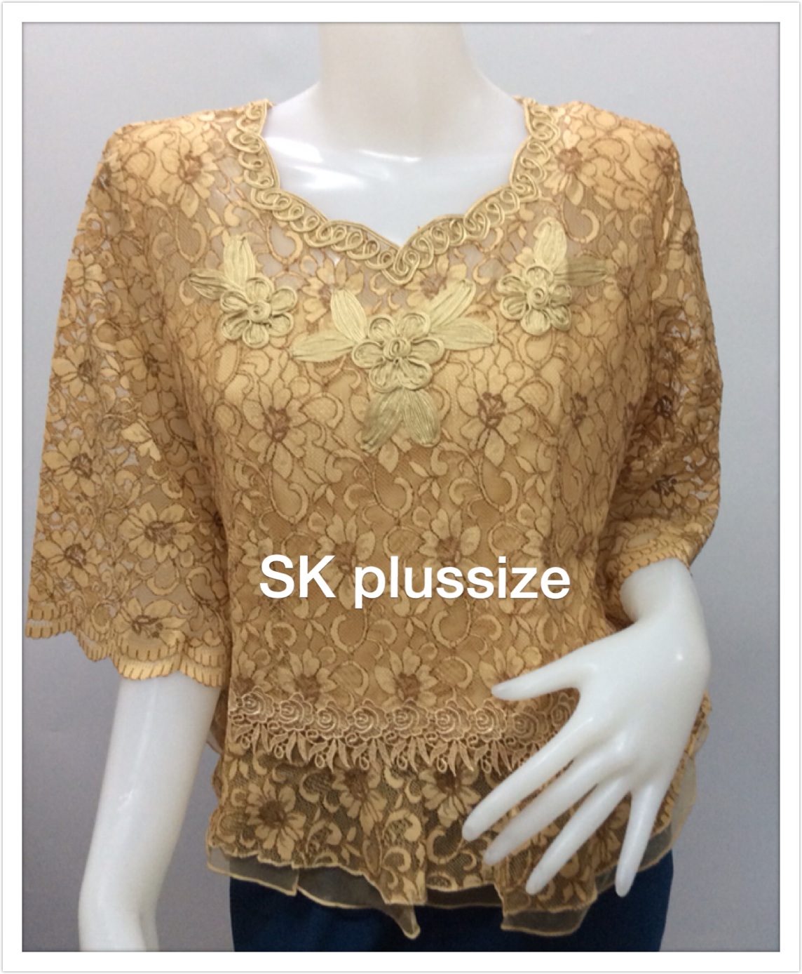 เสื้อลูกไม้ สีน้ำตาลทองทูโทน ชายระบาย รอบอก 34 นิ้ว