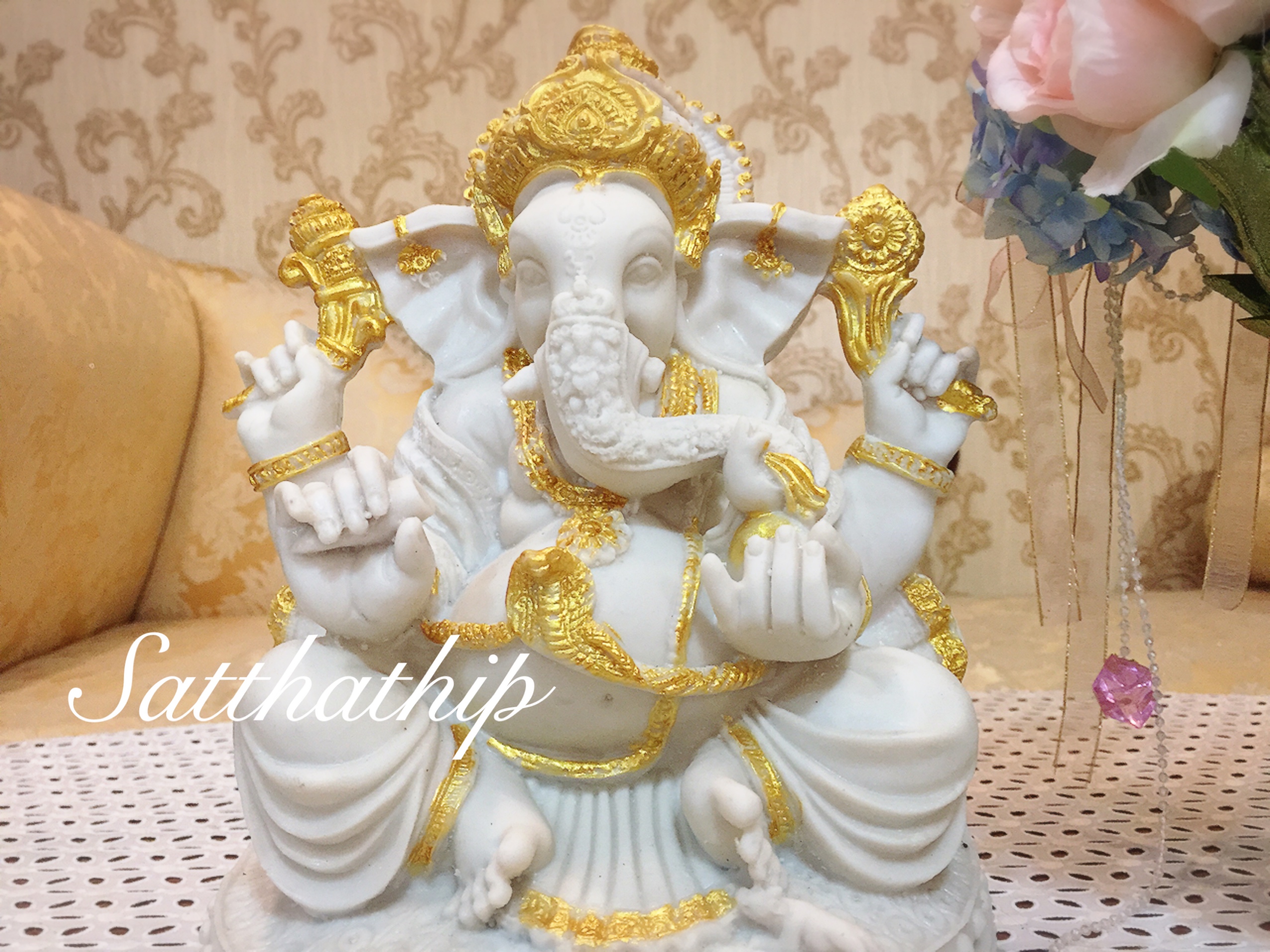 พระพิฆเนศ ปางสัมปทายะคเณศ (เรซิ่น) - Ganesha: Lord of Success