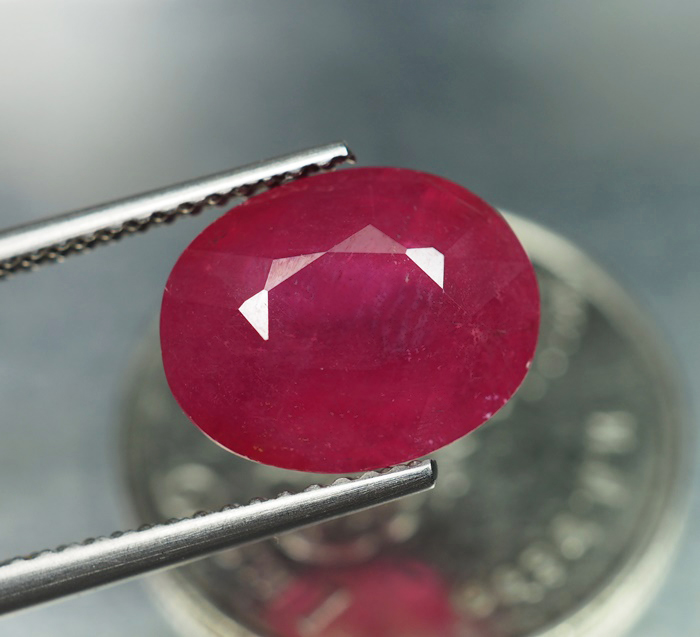 พลอยทับทิม (Ruby) 5.05 กะรัตสีแดงชมพู