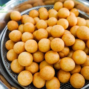 แป้งขนมไข่นกกระทา ตราเหรียญทองคู่ 250 g.Thai Fried Sweet Potato Ball Flour 250g. (01-7884)