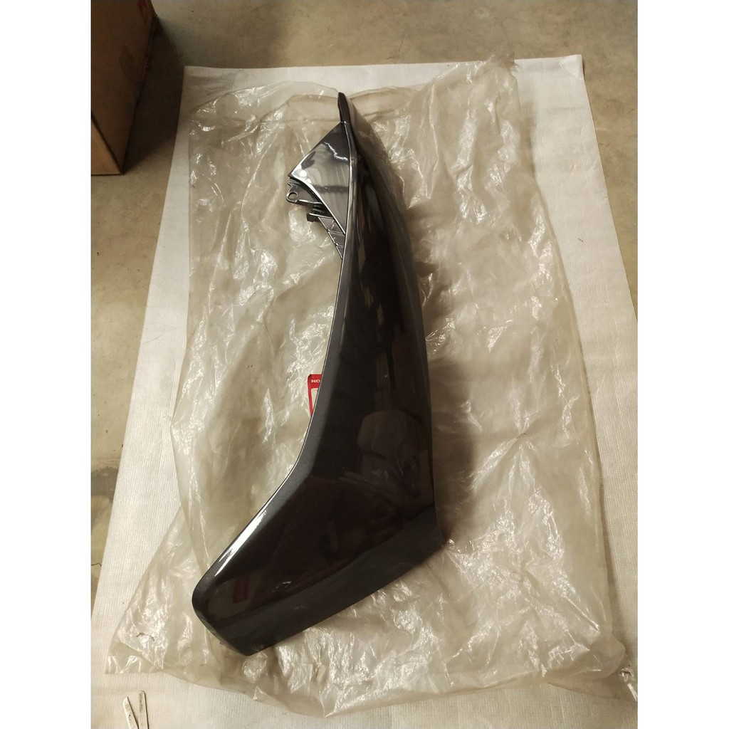 64440-KPW-900ZH บังลมด้านซ้ายสีเทา DREAM125 2002,2007 อะไหล่แท้ HONDA