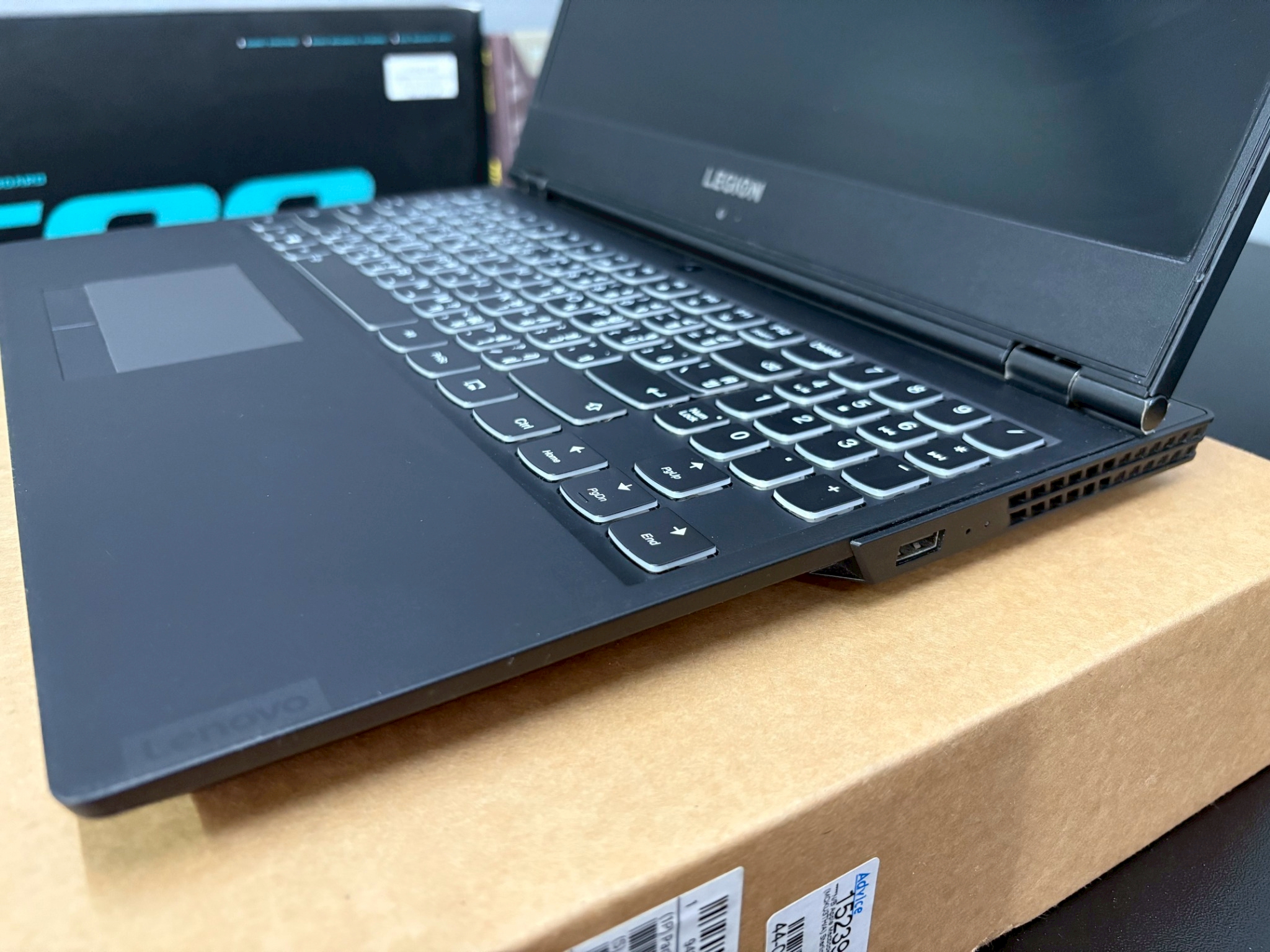 Lenovo LEGION Y540-15IRH-PG0-81SY00ARTA