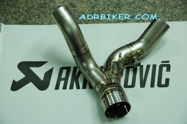 Y-Pipe ของ Akrapovic สำหรับ GSXR ตั้งแต่ปี 2007-2011