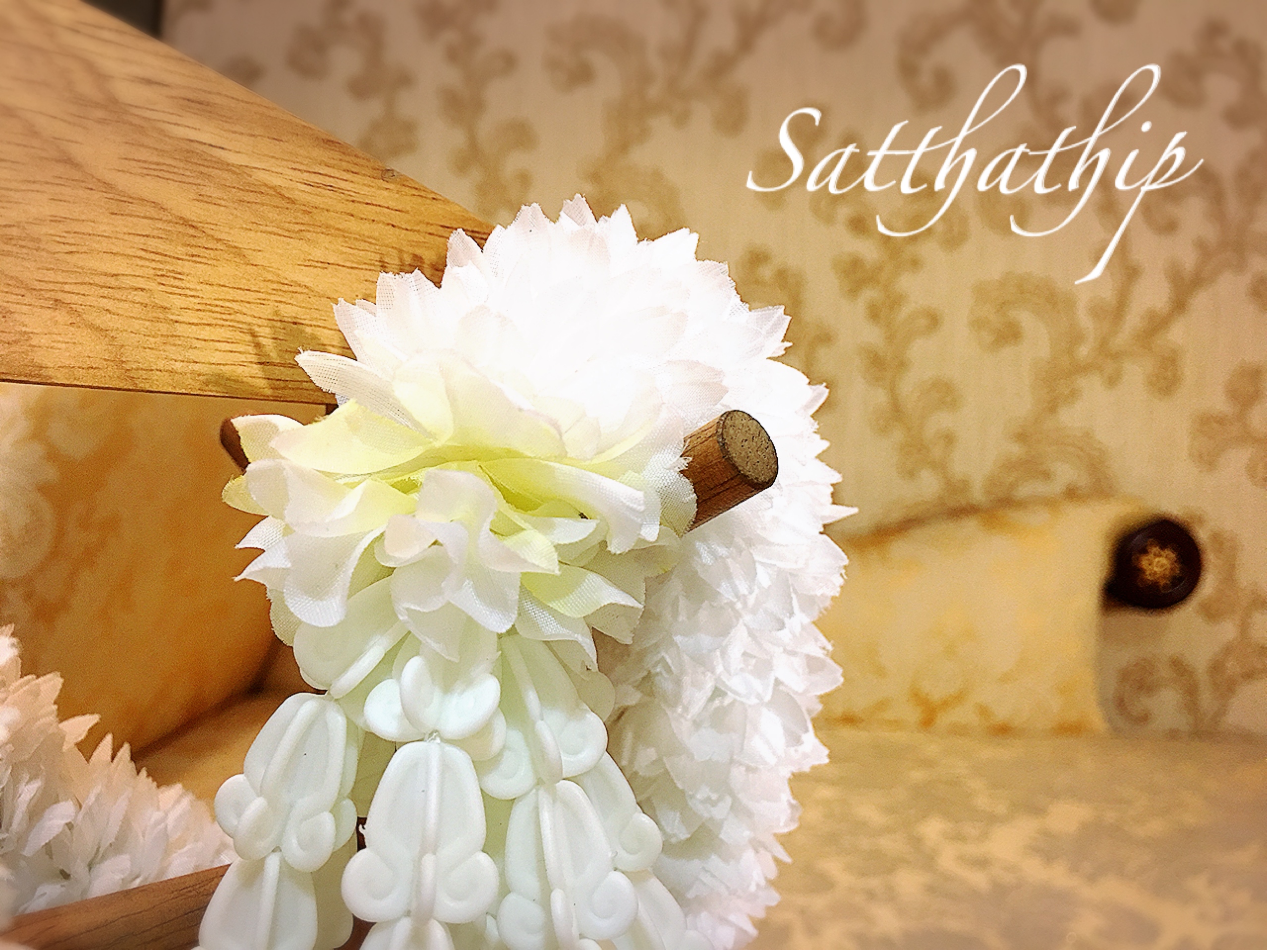 พวงมาลัยผ้า - พวงมาลัยสองชาย - พวงมาลัยดอกมะลิประดิษฐ์ - พวงมาลัยถวายศาลพระภูมิ - Fabric garland