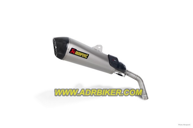 ท่อ Akrapovic Titanium Slip-on สำหรับ Triumph Tiger800/800XC (For Exhibition only)