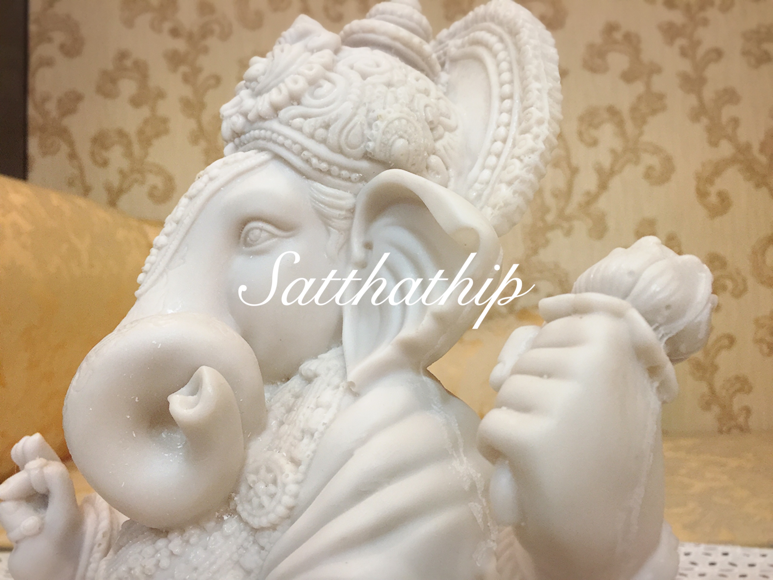 พระพิฆเนศ ปางเศรษฐี/ ดั๊กดูเสธ (เรซิ่น) - Ganesha: Lord of Success