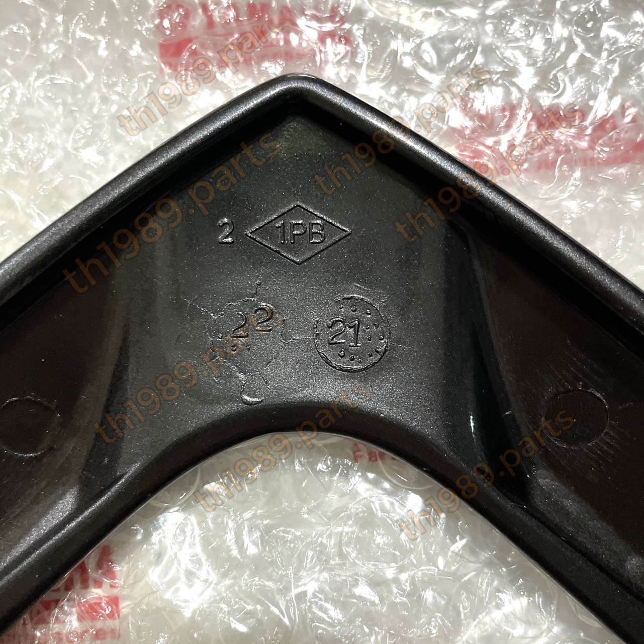 1PB-F4773-00-P7 กันตก JUPITER RC สีเทา(1086 DNMG) อะไหล่แท้ YAMAHA