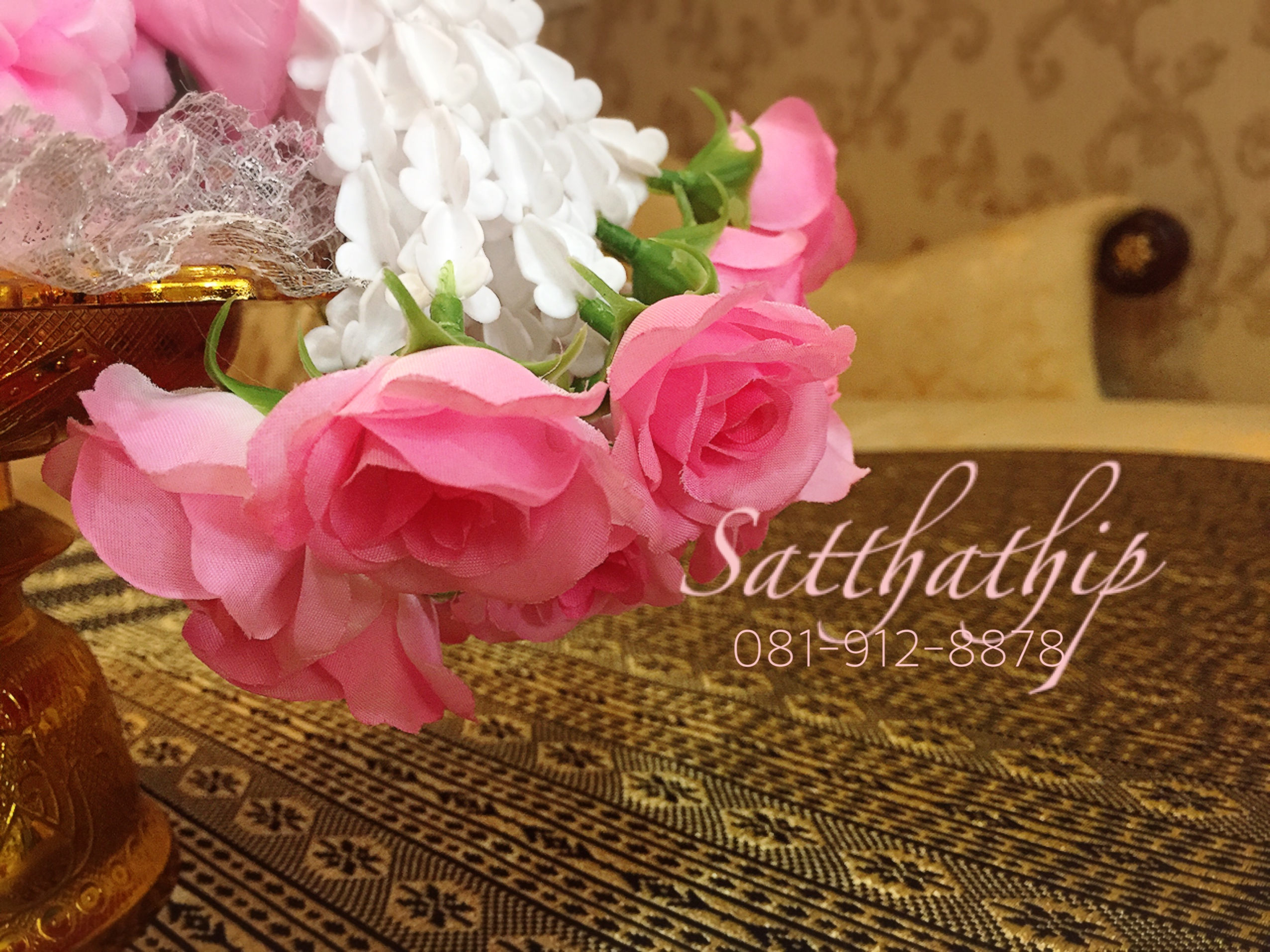 พวงมาลัยผ้า ดอกมัม สีชมพูอ่อน - พวงมาลัยผ้า - Fabric garland