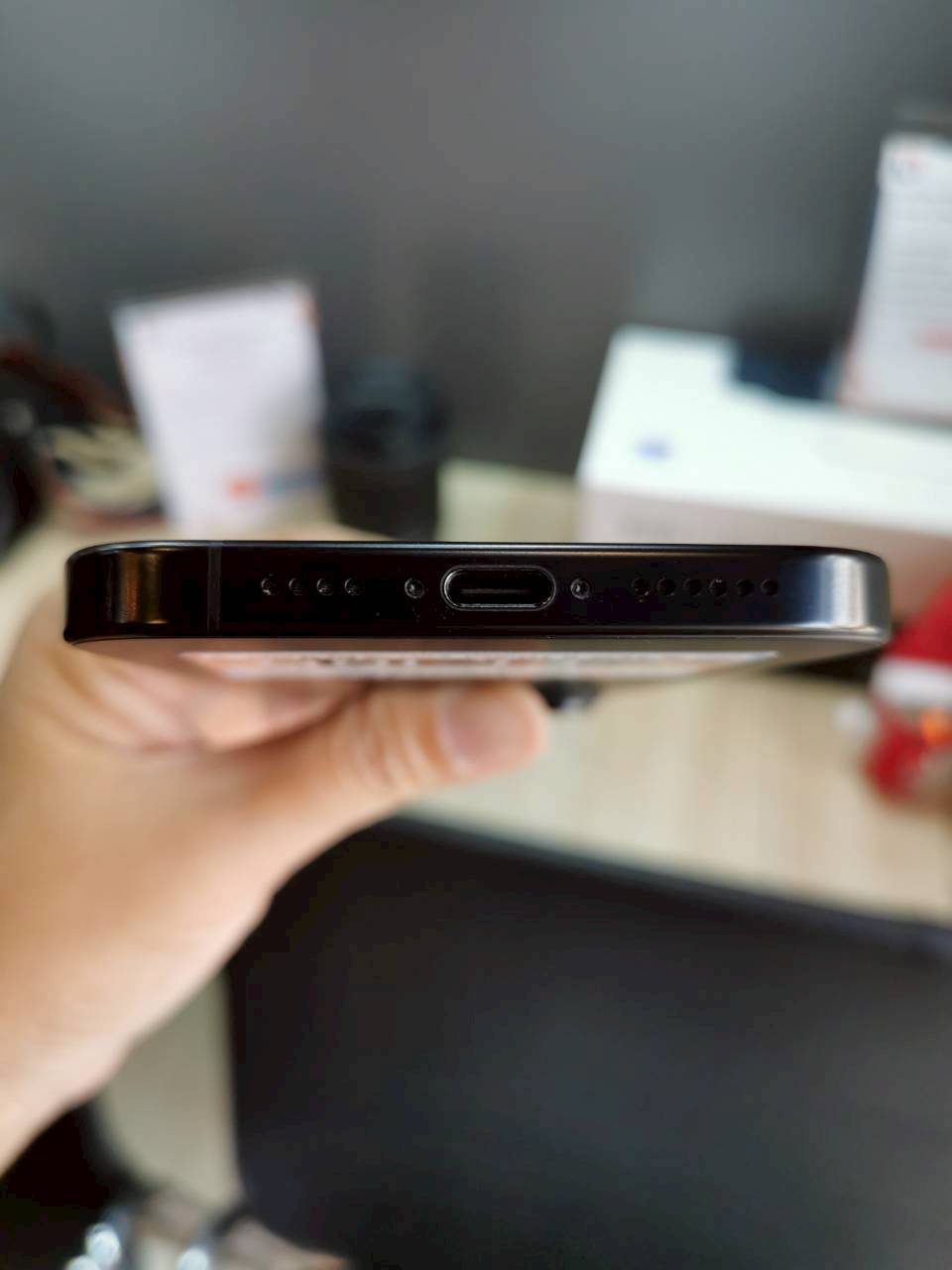 iPhone 16 Pro Max 512GB Black Titanium