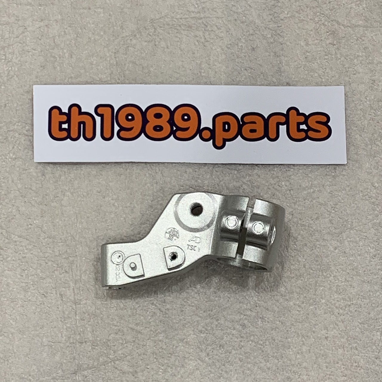 4D0-H2911-00 หูยึดก้านเบรคสีเงิน FINO คาร์บู อะไหล่แท้ YAMAHA