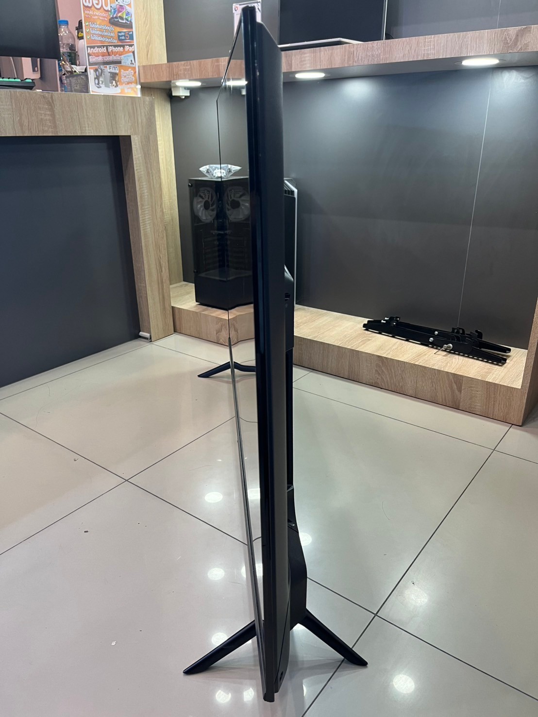 SAMSUNG UHD 4K 2023 55 นิ้ว รุ่น UA55AU7002KXXT