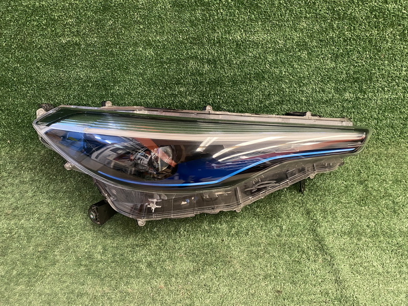 ไฟหน้า R Toyota Cross Hybrid 2020-2023