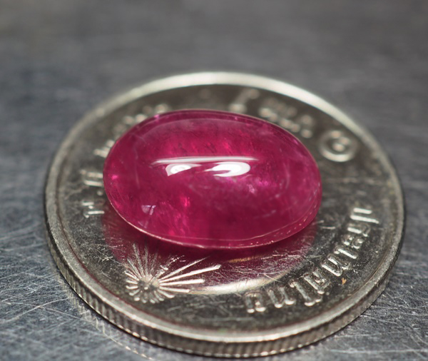 พลอยทับทิม (Ruby) 5.80 กะรัตสีแดงชมพู