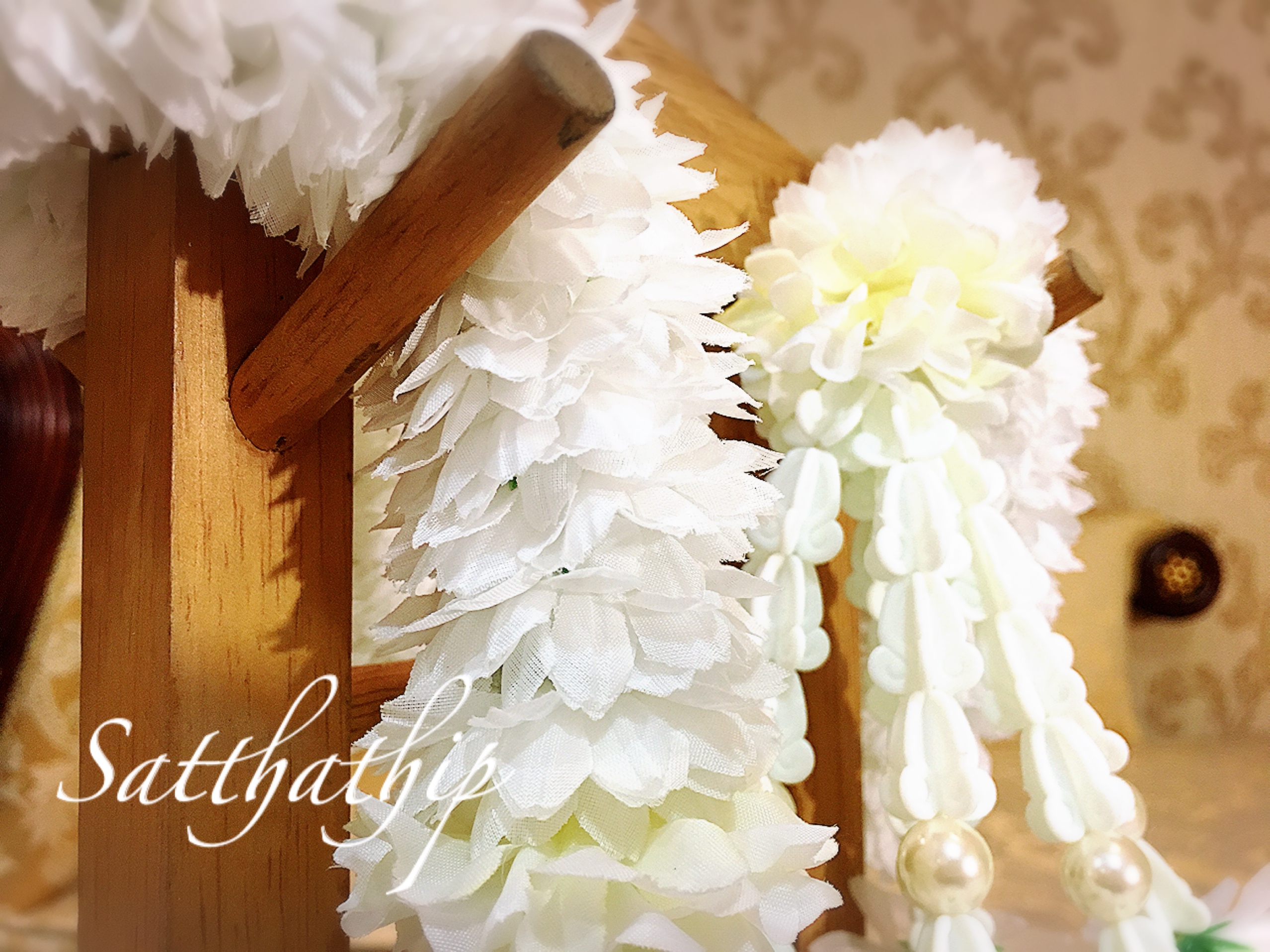 พวงมาลัยผ้า - พวงมาลัยสองชาย - พวงมาลัยดอกมะลิประดิษฐ์ - พวงมาลัยถวายศาลพระภูมิ - Fabric garland