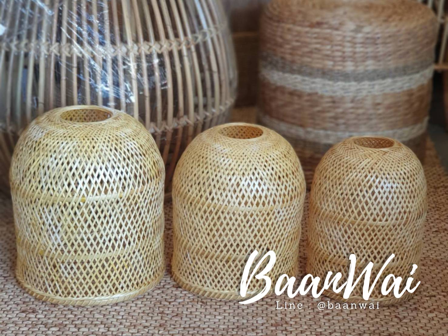 โคมไฟไม้ไผ่ ทรงสุ่มสานไขว้