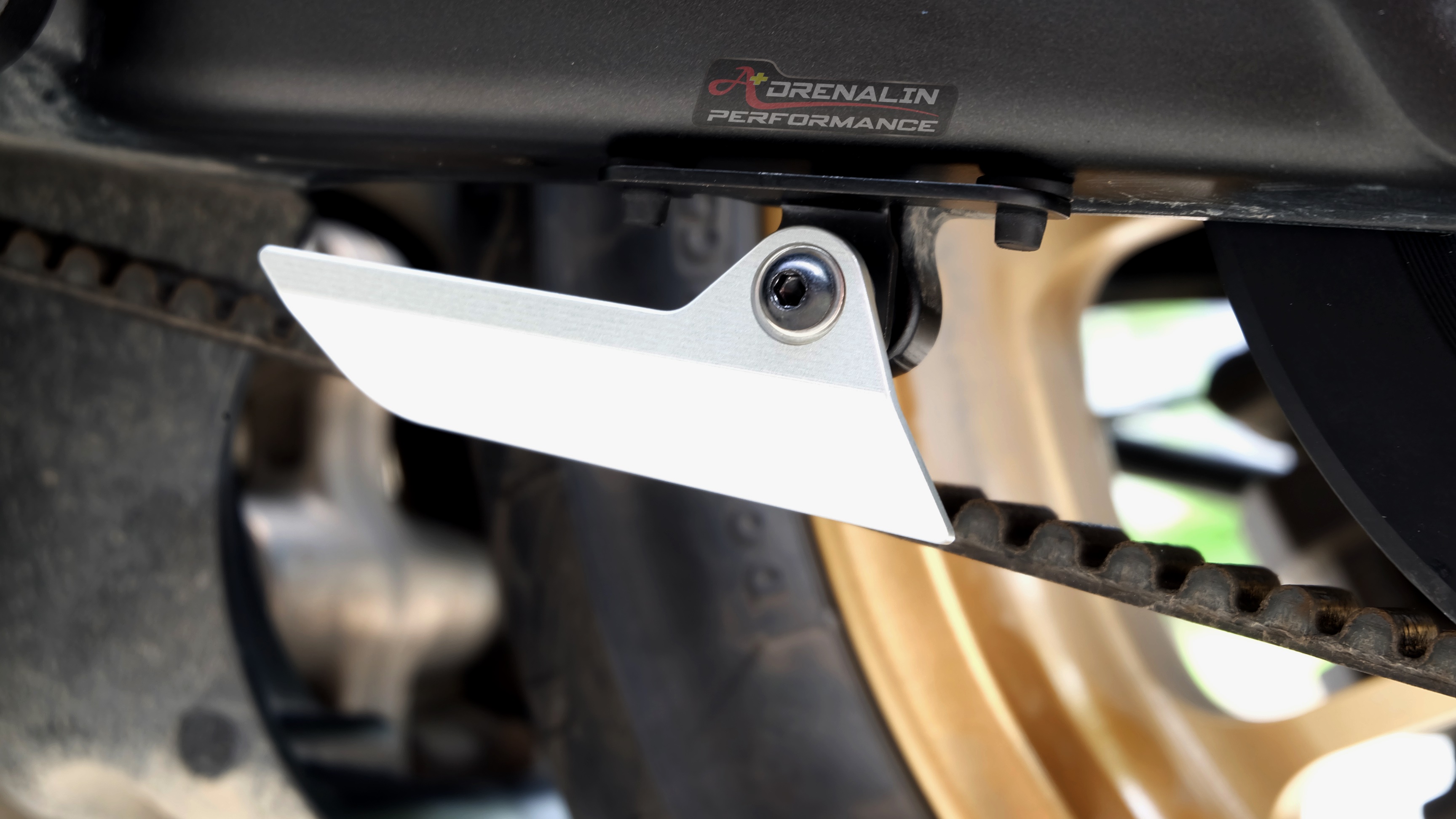 rizoma บังสายพาน บน+ล่าง สำหรับ tmax 560 2022+