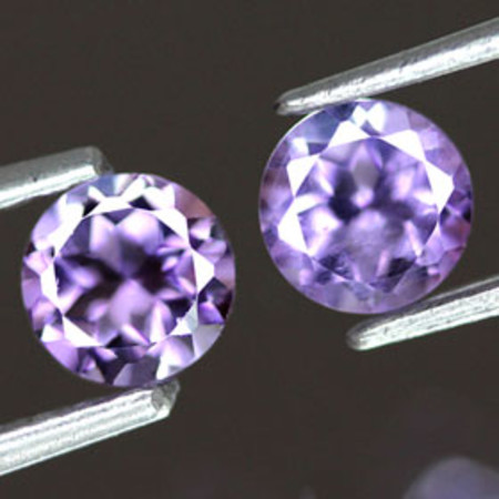 แอเมทิสต์สีม่วง (Purple Amethyst) 1 กะรัต 2 ชิ้น