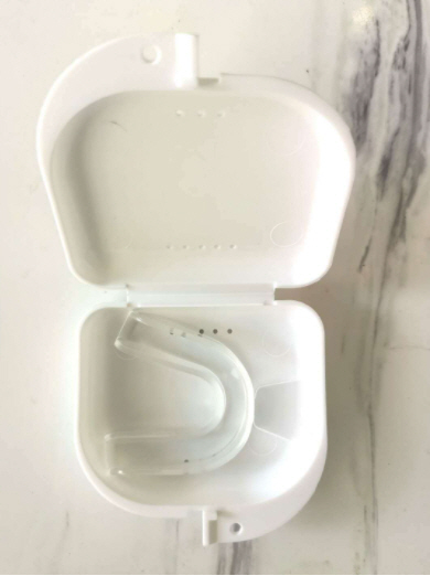 กล่องเก็บรีเทนเนอร์,กล่องรีเทนเนอร์,กล่องใส่รีเทนเนอร์