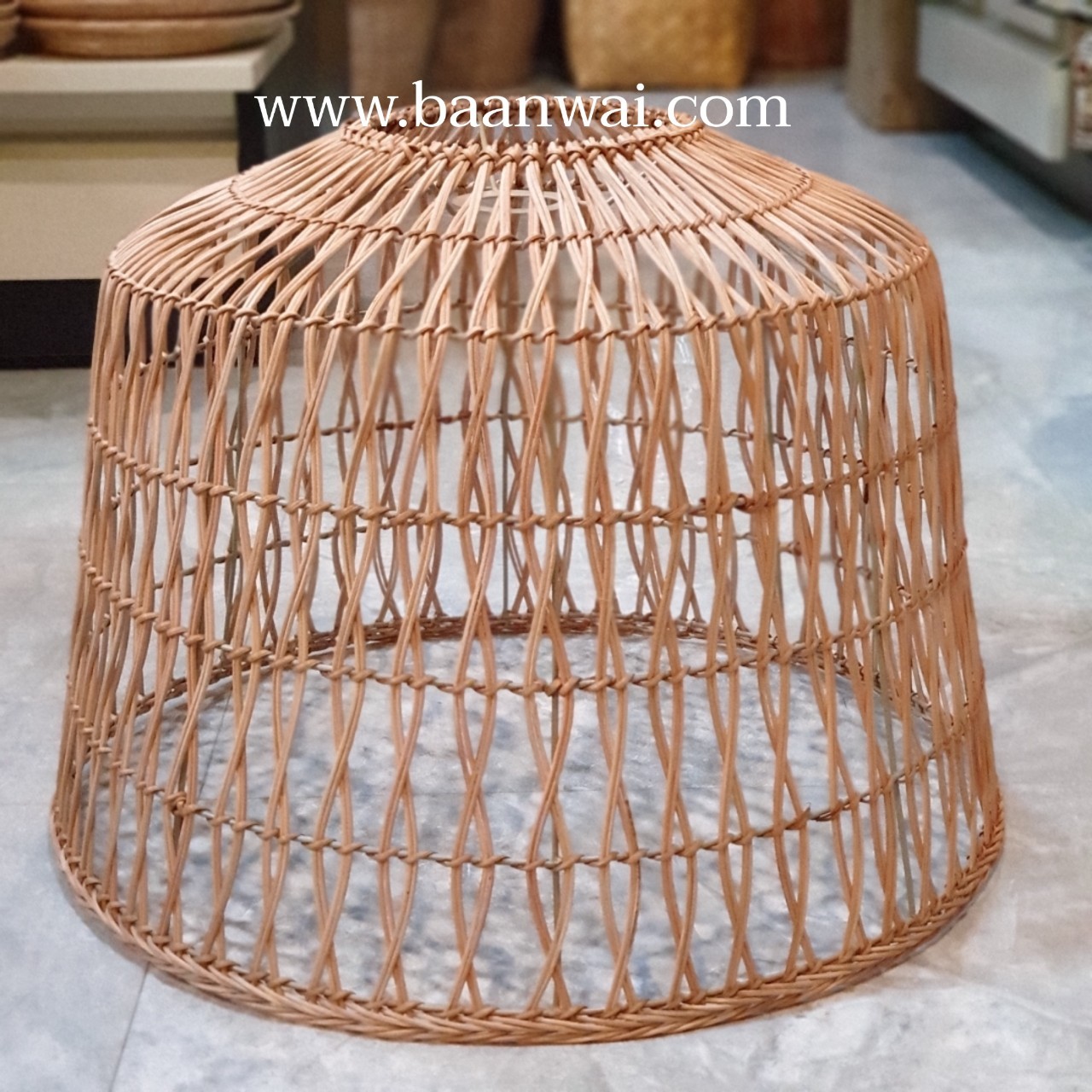 โคมไฟหวาย โคมไฟโครงเหล็ก โคมไฟตกแต่ง โคมไฟ