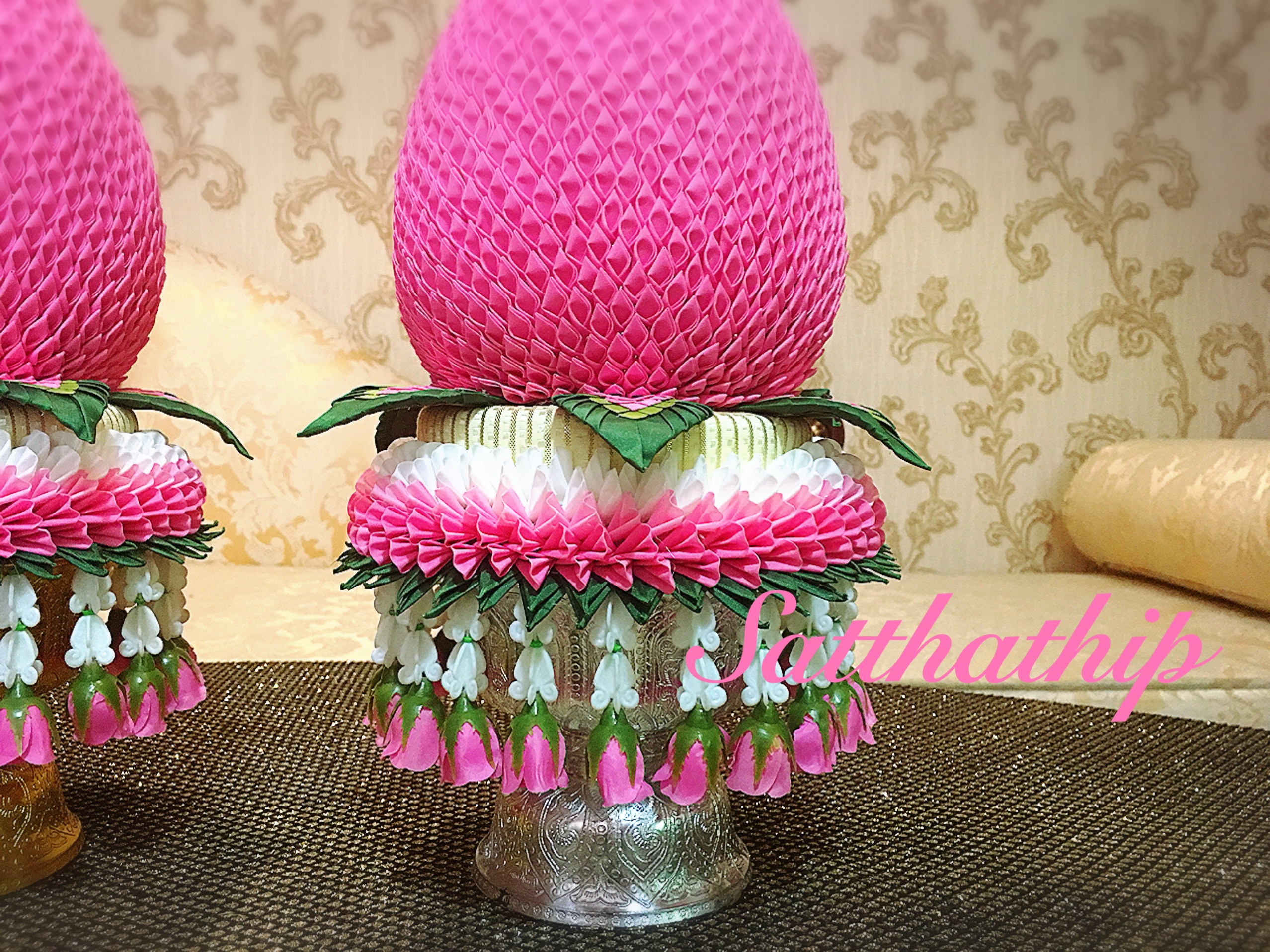 พานพุ่มผ้า สีชมพู - พานพุ่ม สีชมพู - พานพุ่มสักการะ สีชมพู - Phan bush