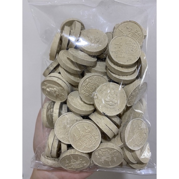 พระผง พระเเจก ของเเจกงานมงคล ของขวัญ พญาเต่าเรือน 1 ถุง มี100 องค์ สั่งหลายถุงลดราคาอีกจ้า