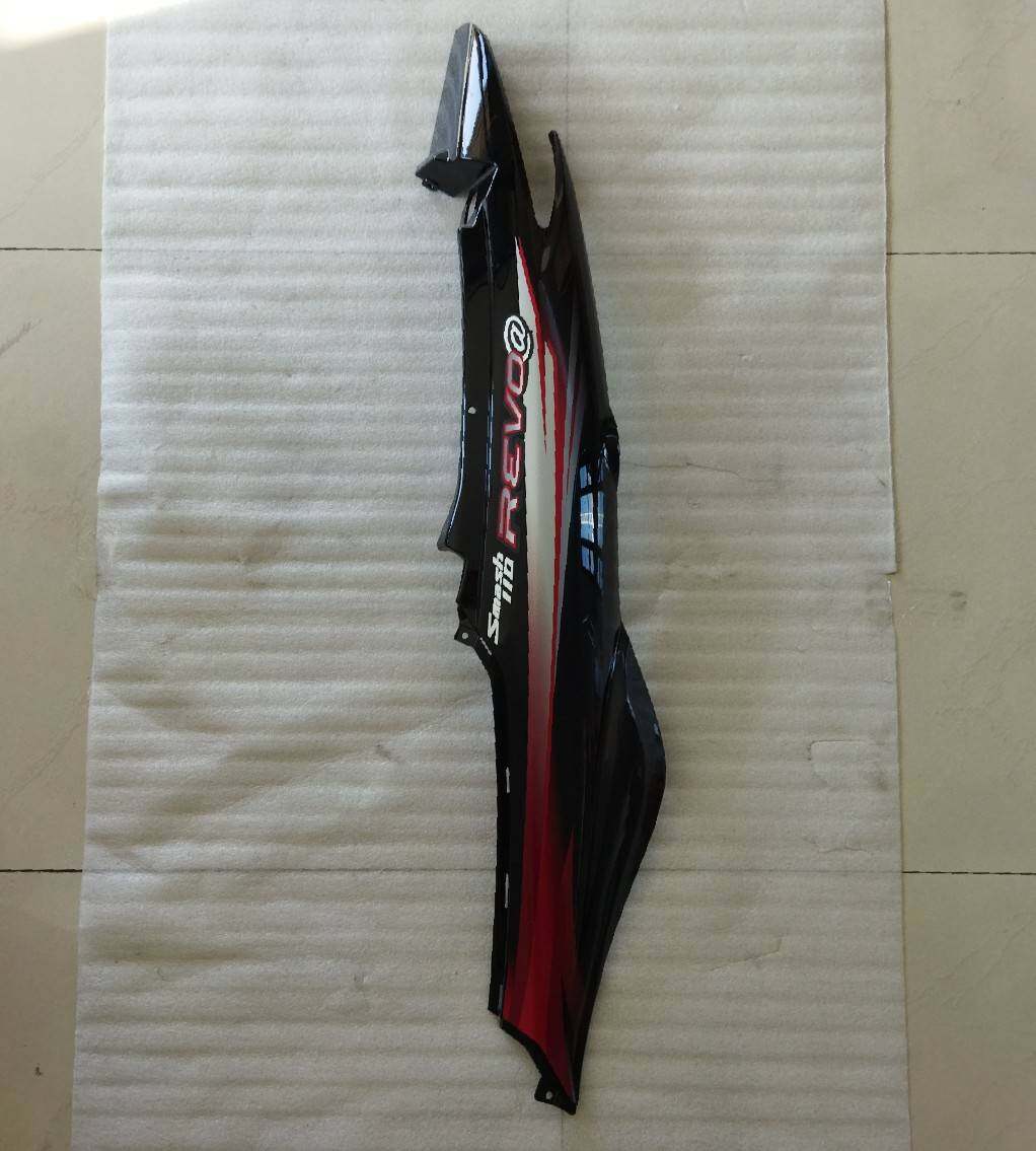 47210-07H60-GDH ฝาครอบตัวถัง ด้านซ้าย SMASH110 REVO FK110-G อะไหล่แท้ SUZUKI