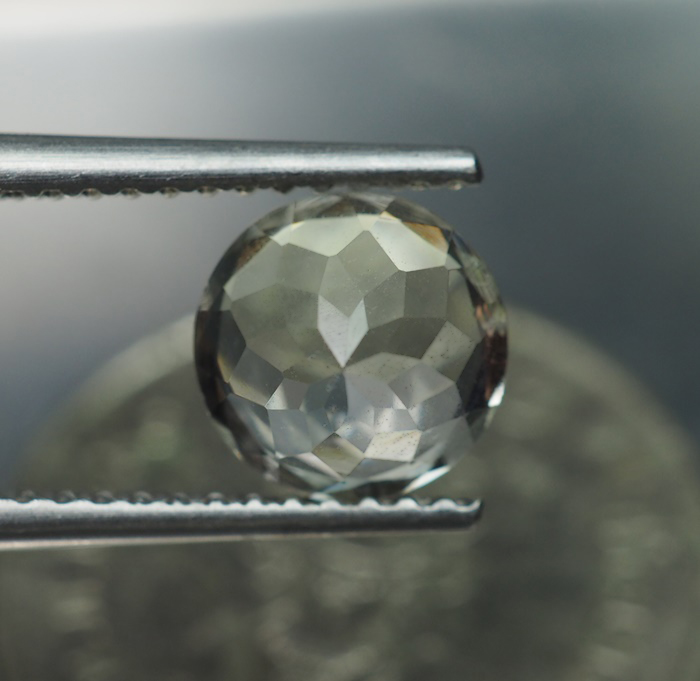 พลอยมอกาไนท์ (Morganite ) 1.10 กะรัต