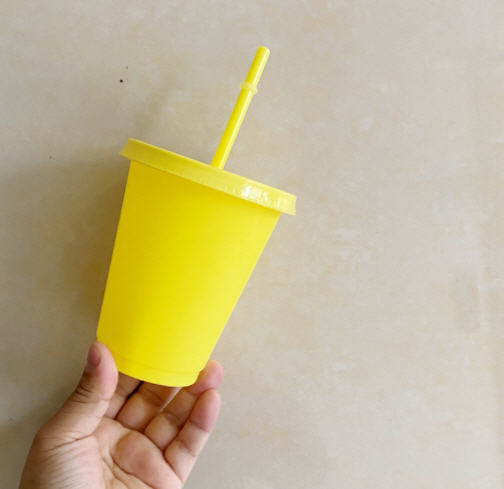 แก้วพลาสติก,แก้วพลาสติกพร้อมหลอด,แก้วเปลี่ยนสี,475ml