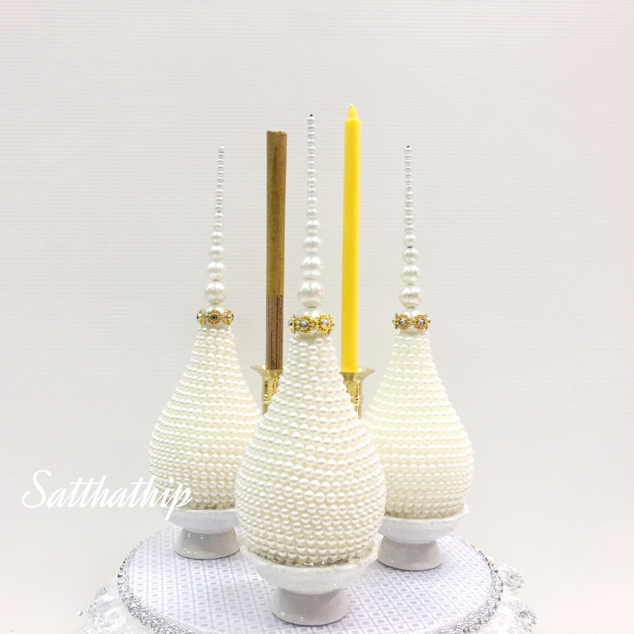 ชุดพานพุ่ม พร้อมพานเครื่องทองน้อย