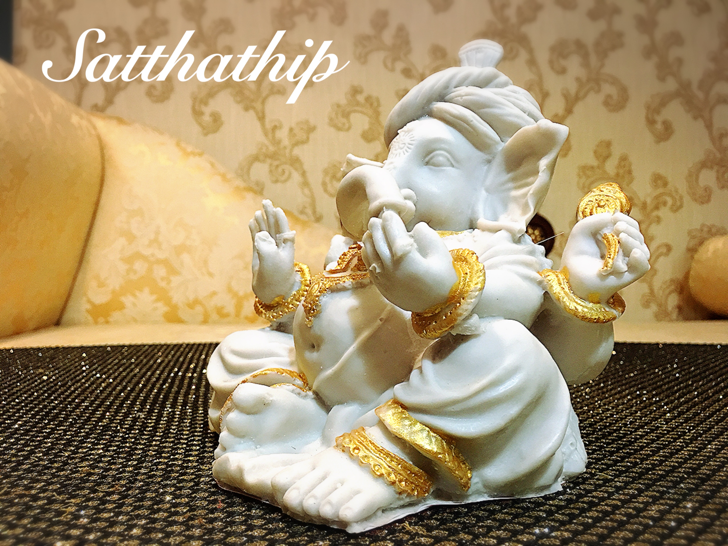 พระพิฆเนศ ปางประทานพร (เรซิ่น) - Ganesha: Lord of Success