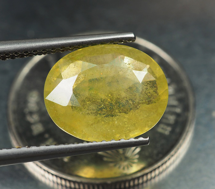 บุษราคัมอัฟริกา (Sapphire) 4.50 กะรัต