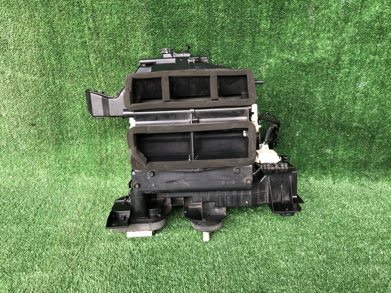 ตู้แอร์รถยนต์