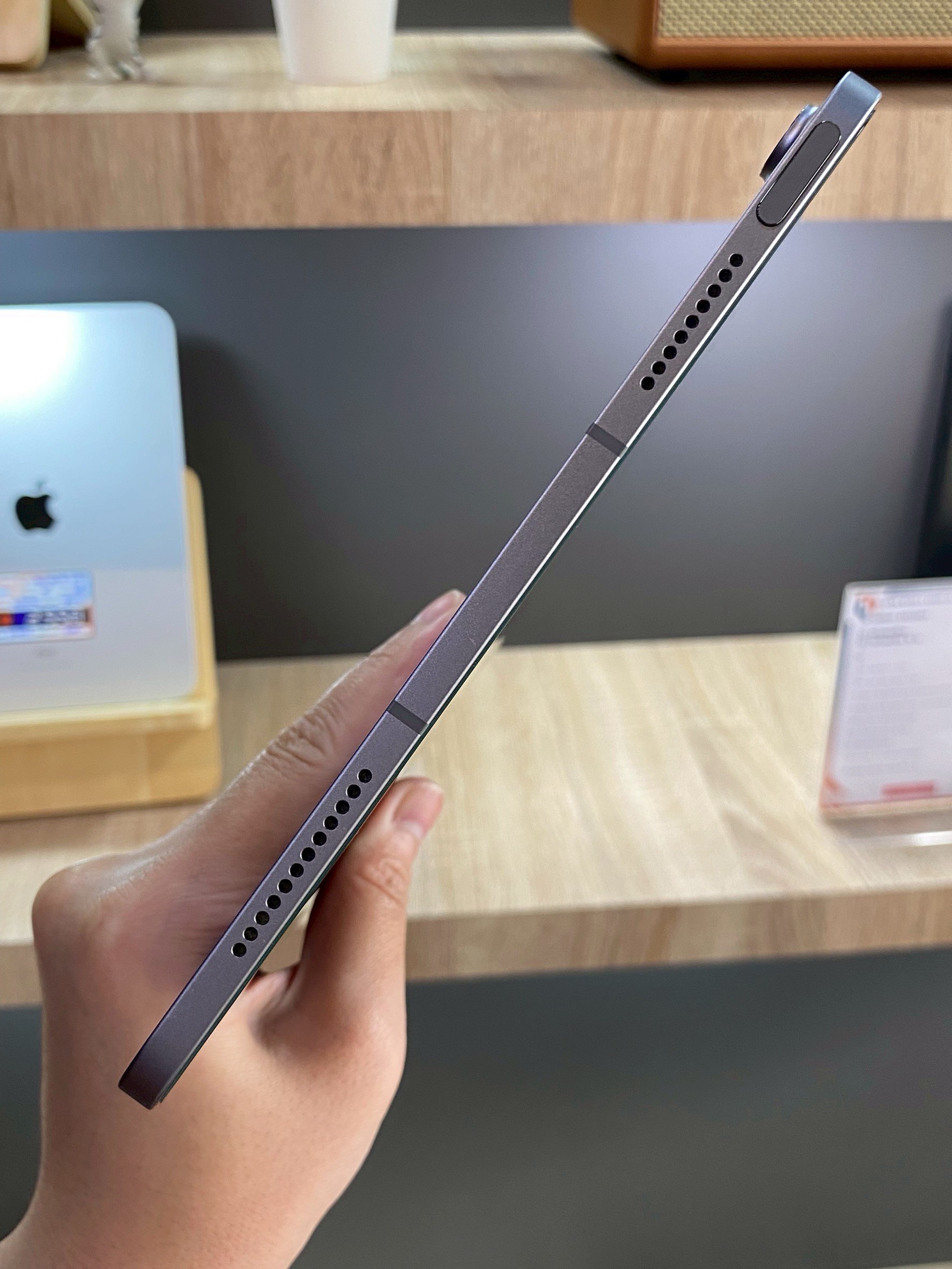 iPad Air 11" (M2) 256GB Wifi+Cellular สีSpace Gray