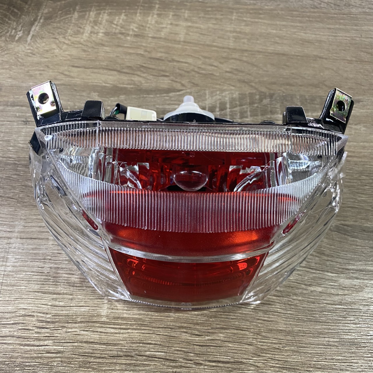 4631-230-ZRD ไฟท้ายชุด เพชร(แดง/ใส) สำหรับรุ่น MIO MX รุ่นเก่า อะไหล่เทียบ HMA