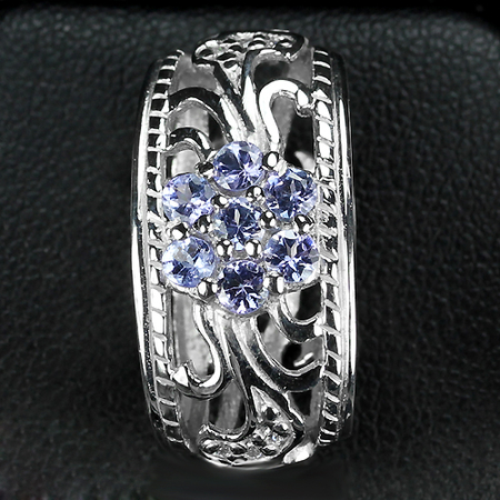 จี้ไวโอเล็ต (Violet Blue) 1.05 กะรัตแบบเก๋
