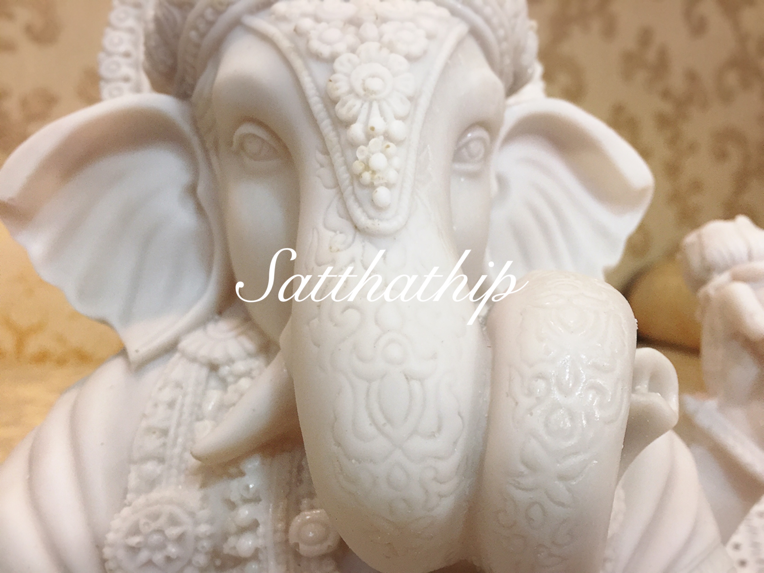 พระพิฆเนศ ปางเศรษฐี/ ดั๊กดูเสธ (เรซิ่น) - Ganesha: Lord of Success