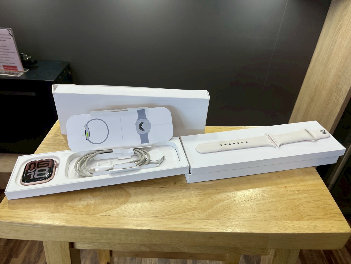 Apple Watch Series 10 GPS 46mm Rose Gold Aluminium