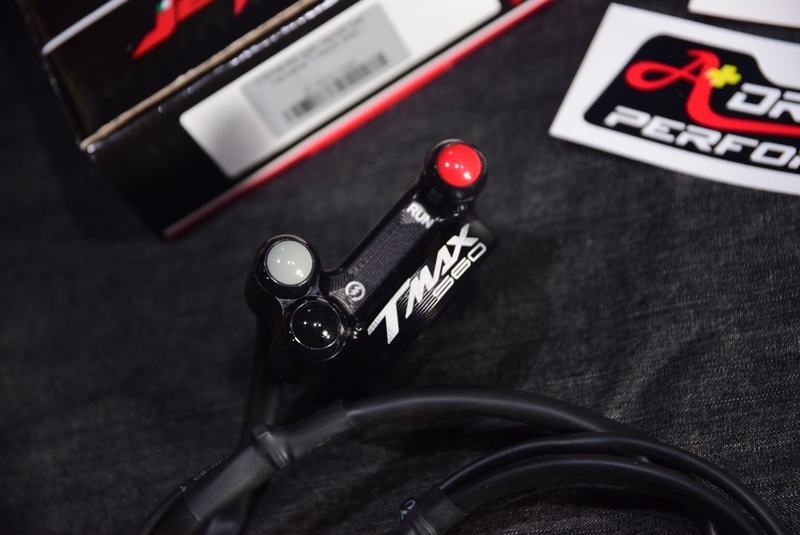 ๋Jetprime ปะกับสวิทช์ สำหรับ Tmax 560 ตรงรุ่นไม่ต้องแปลง อารมณ์ motoGP