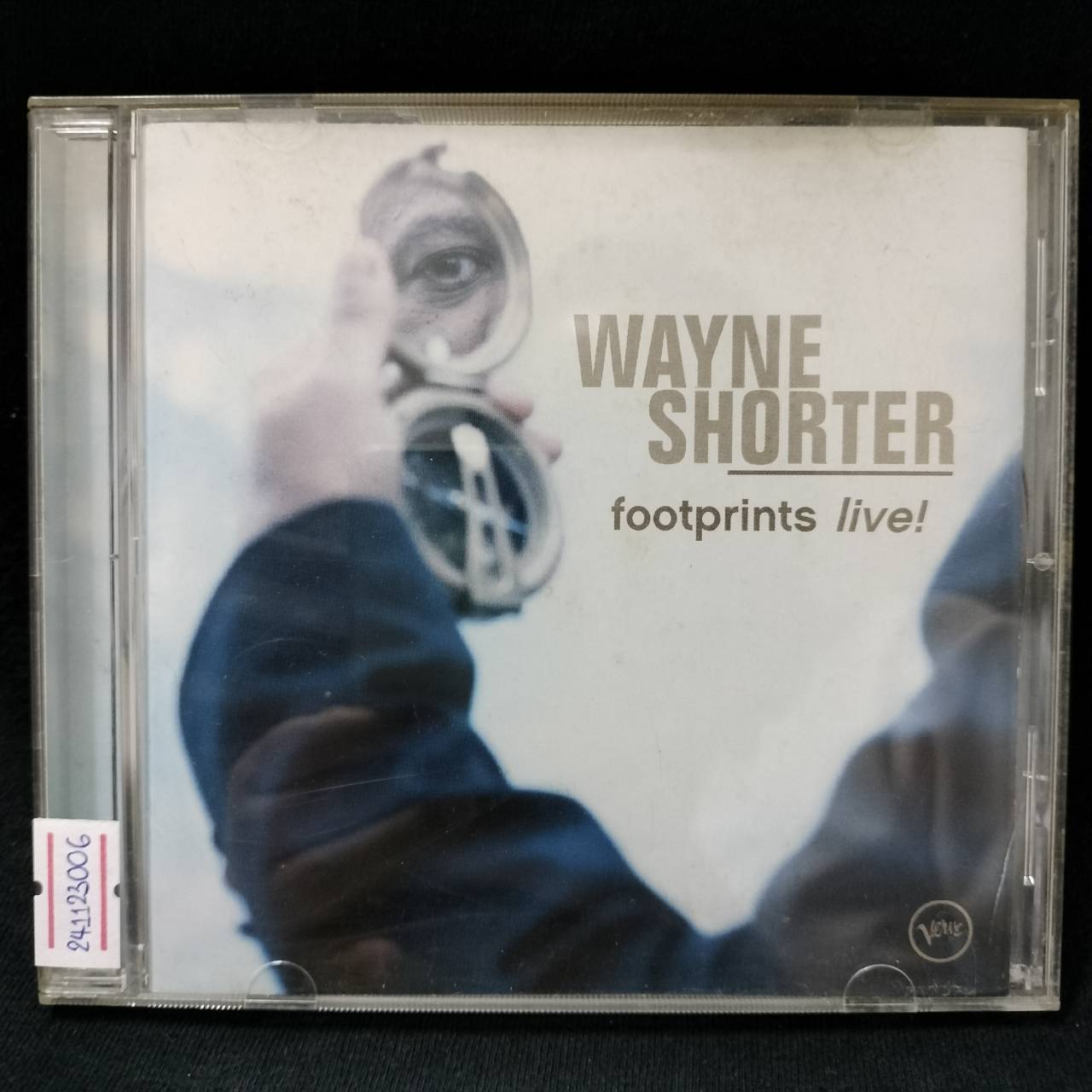 Wayne Shorter – Footprints Live! / USA / ปกมีคราบเก่าเก็บ / มีรอยบ้าง