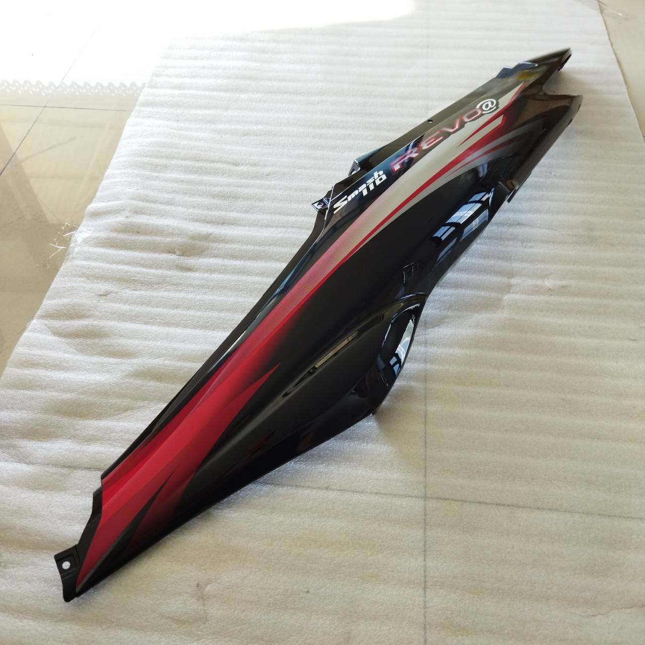 47210-07H60-GDH ฝาครอบตัวถัง ด้านซ้าย SMASH110 REVO FK110-G อะไหล่แท้ SUZUKI