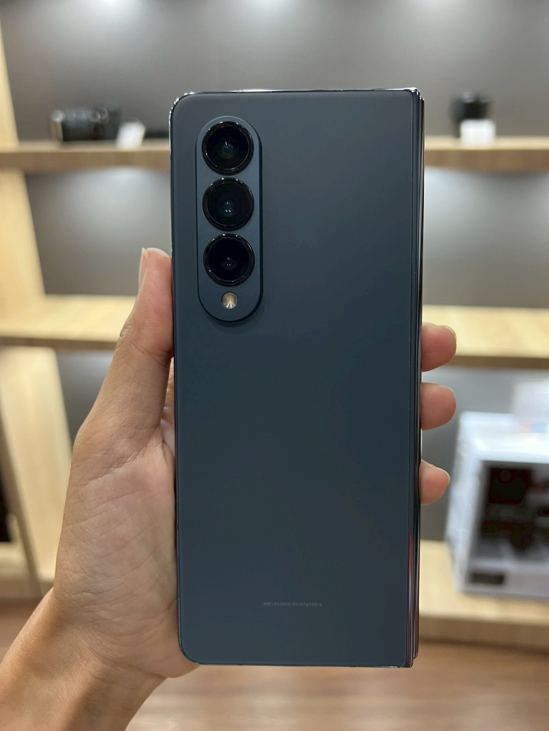 Samsung Galaxy Z Fold 4 12/512GB สี Graygreen