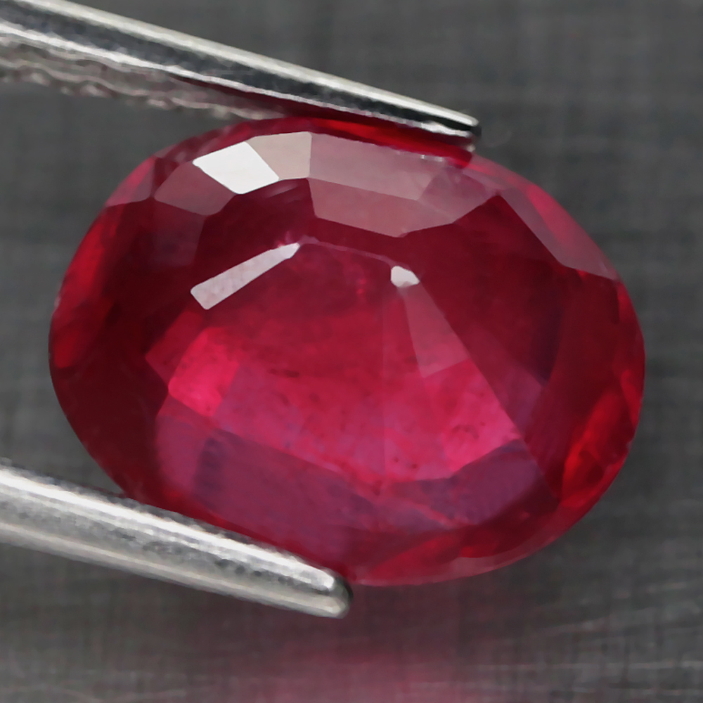 พลอยทับทิม (Ruby) 3.95 กะรัตลดราคา