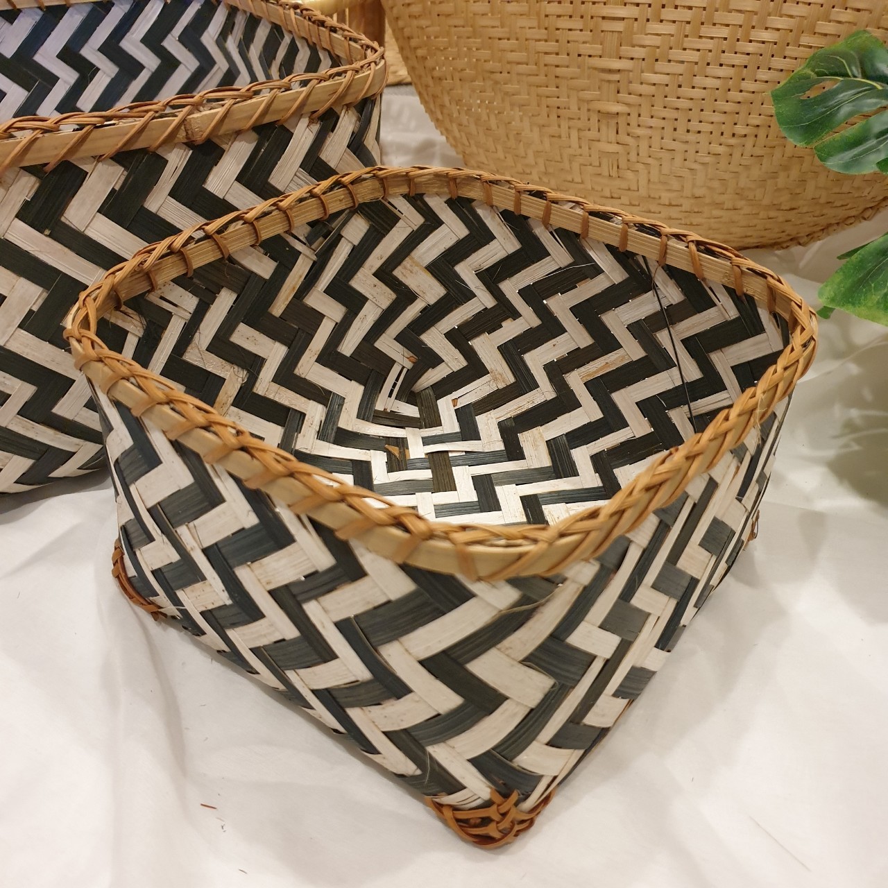 กล่องไม้ไผ่ ทรงเหลี่ยม (ยกชุด 2 ขนาด)