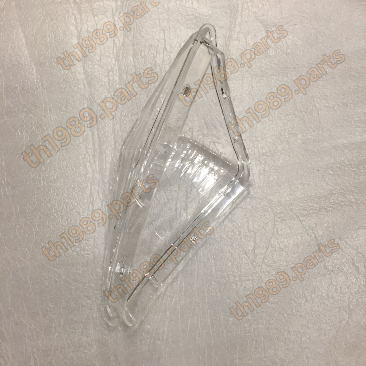 1DB-H3312-00 ฝาไฟเลี้ยวหน้าซ้าย เลนส์ใส NOUVO SX อะไหล่แท้ YAMAHA