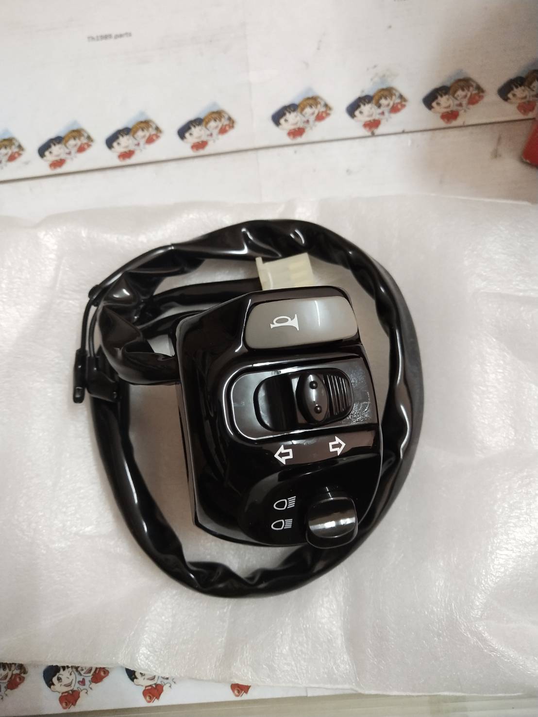 สวิทช์แฮนด์ซ้ายสีดำฟีโน่หัวฉีด FINO FI อะไหล่แท้ YAMAHA 1YC-H3973-40