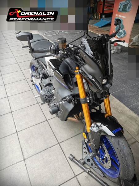 Rizoma - กระจกมองหลัง (รุ่น Reverse Back) สำหรับรถทุกรุ่น ราคา/ข้างละ