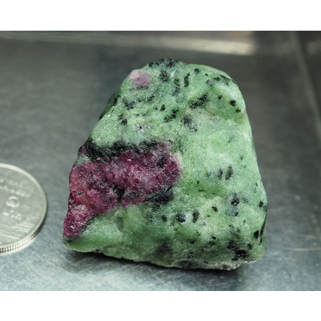 พลอยทับทิมซอยไซต์ (Ruby in Zoisite ) 238.25 กะรัต