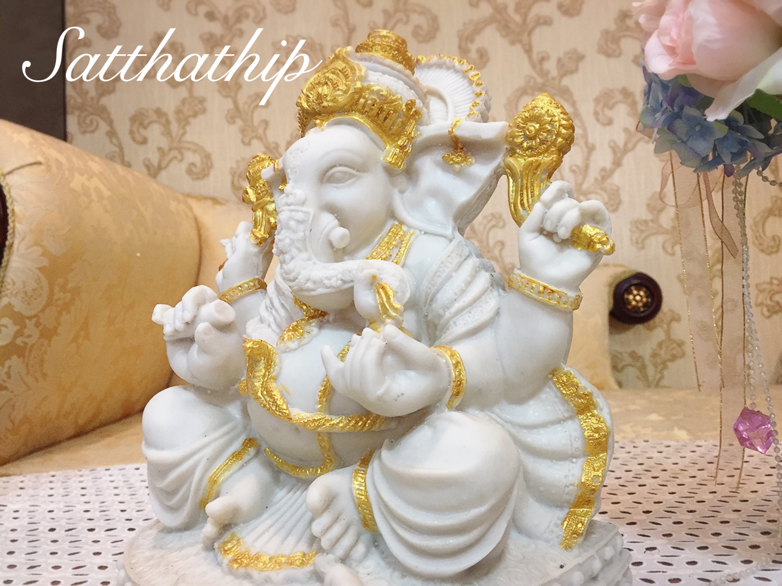 พระพิฆเนศ ปางสัมปทายะคเณศ (เรซิ่น) - Ganesha: Lord of Success