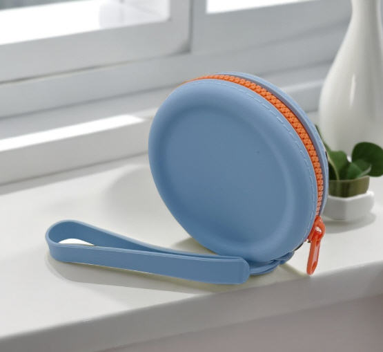 กระเป๋าทรงกลม,กระเป๋าอเนกประสงค์,กระเป๋าซิลิโคน,กระเป๋าใส่เศษเหรียญ,ขนาด9*3cm