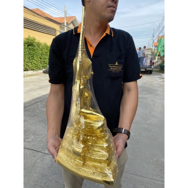 พระพุทธชินราช ปิดทองเคองค์ใหญ่ สูง23นิ้ว กว้าง15นิ้ว